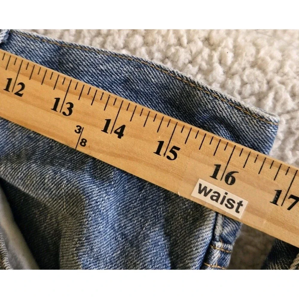 Levis note inside
